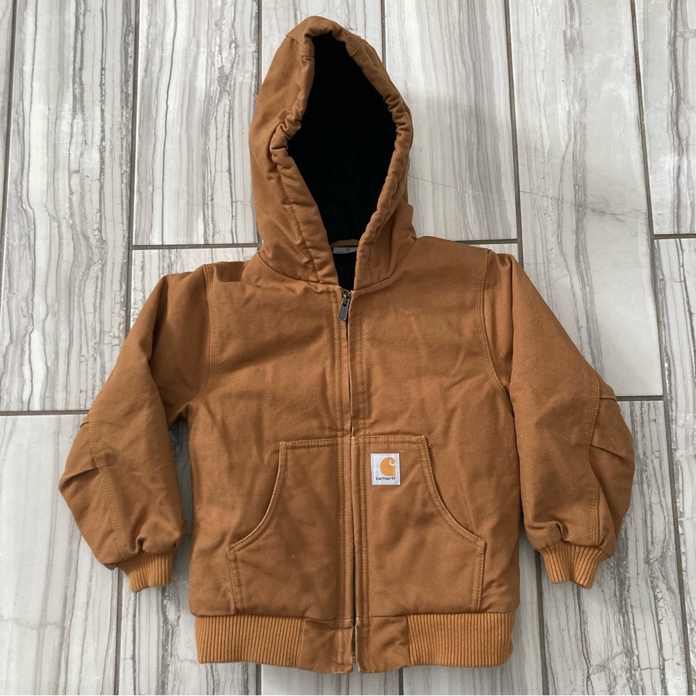 Carhartt Classic insulated jacket. EUC like new